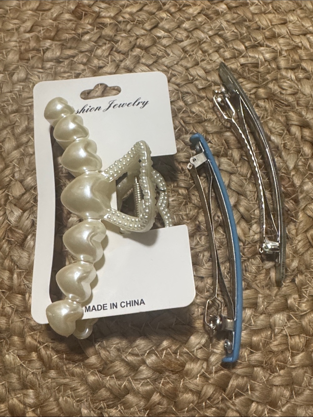 Pearl Heart and Blue Hair Clip Set - Women Accessories - Picture 4 of 4